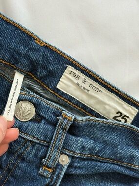rag & bone Harlow mid-rise straight jeans in marine (25)
